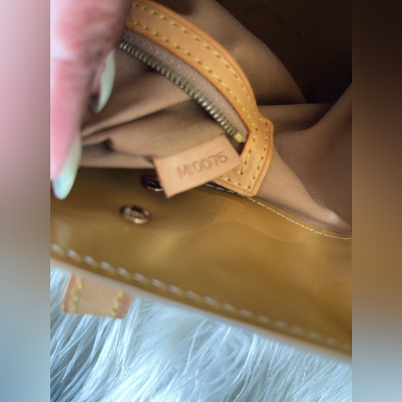 Authentic Louis Vuitton Reade PM - Picture 10 of 10